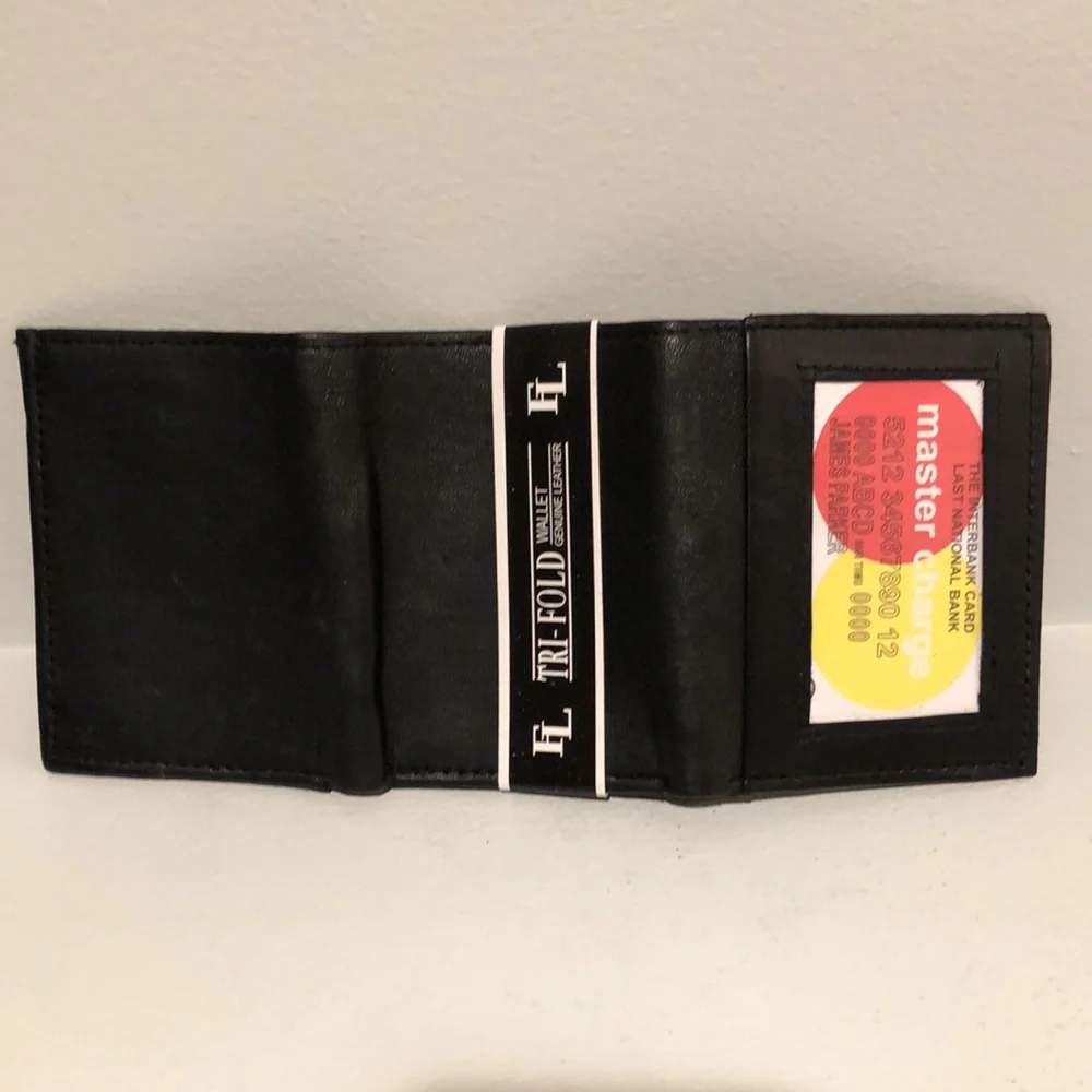 - Tri-Fold Wallet